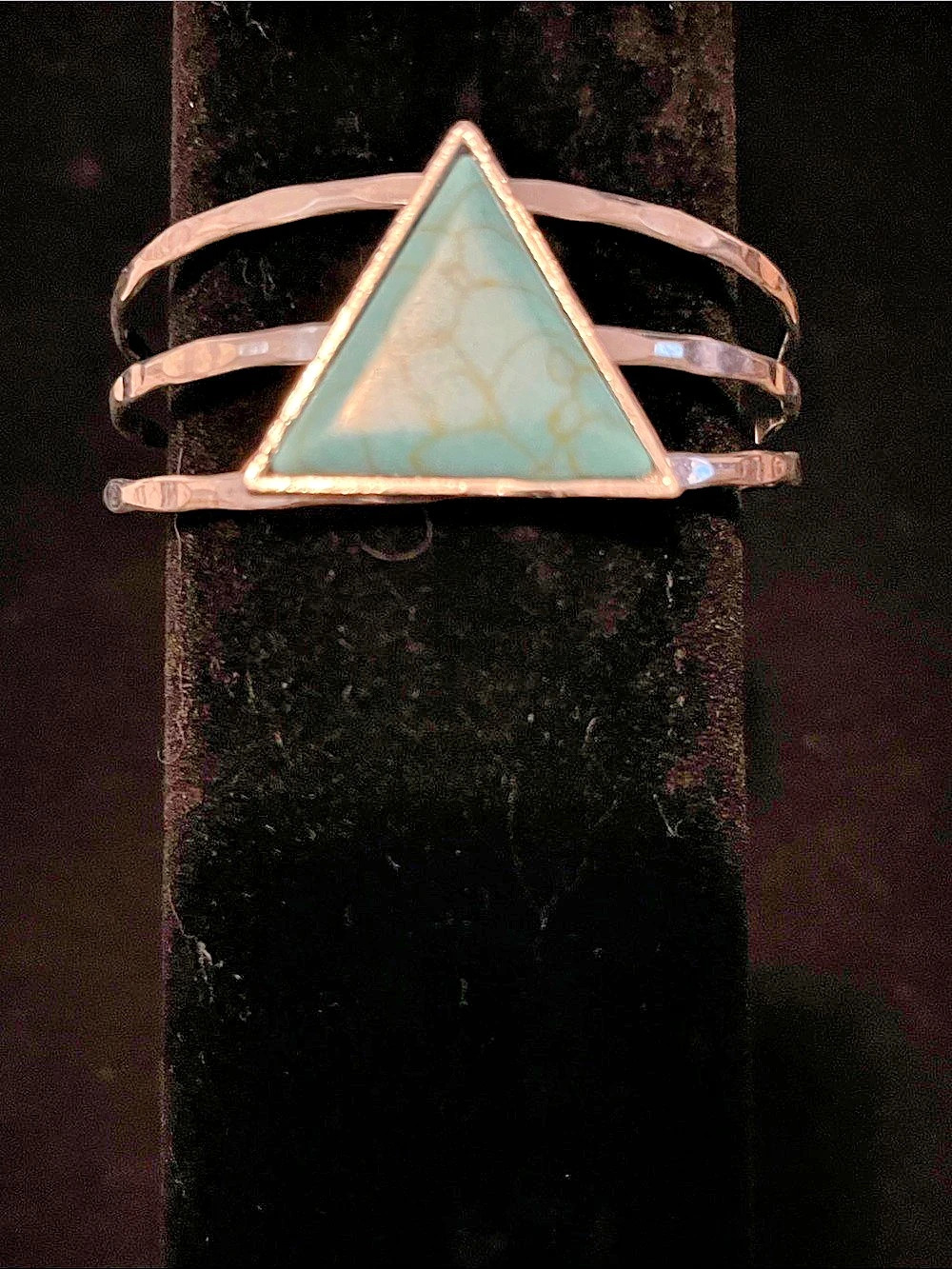 Triangular Green Stone Multi-Strand Bracelet - Picture 2 of 4